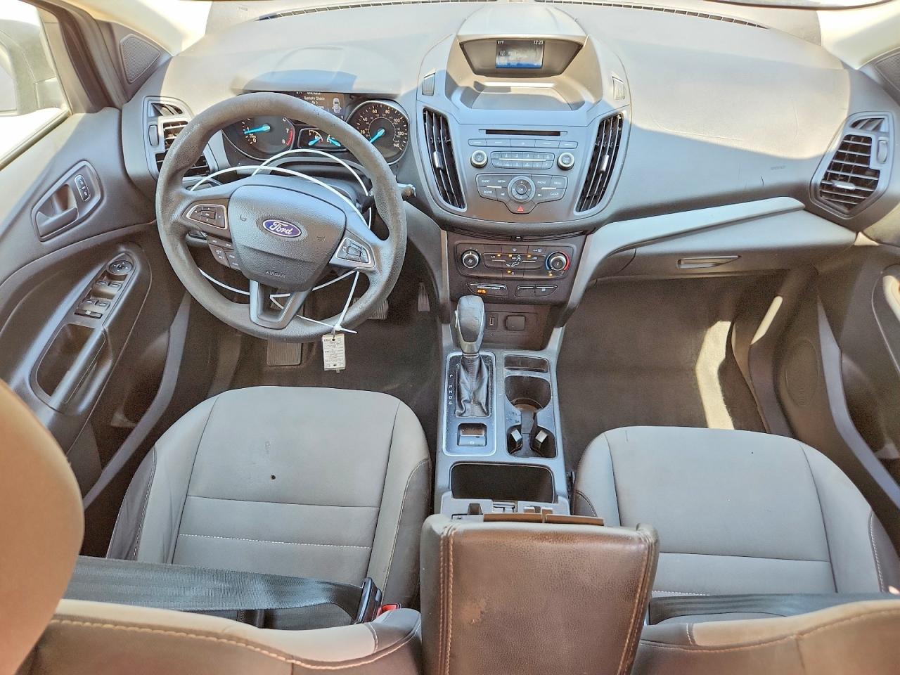 2017 FORD ESCAPE S photo 15