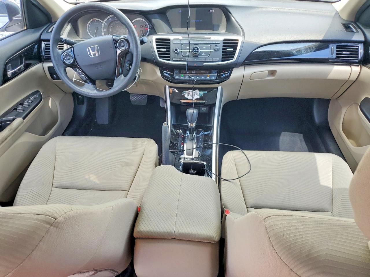 2016 HONDA ACCORD LX photo 8