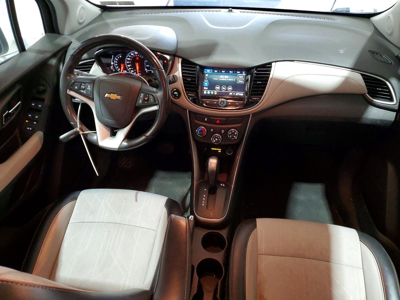 2019 CHEVROLET TRAX 1LT photo 22