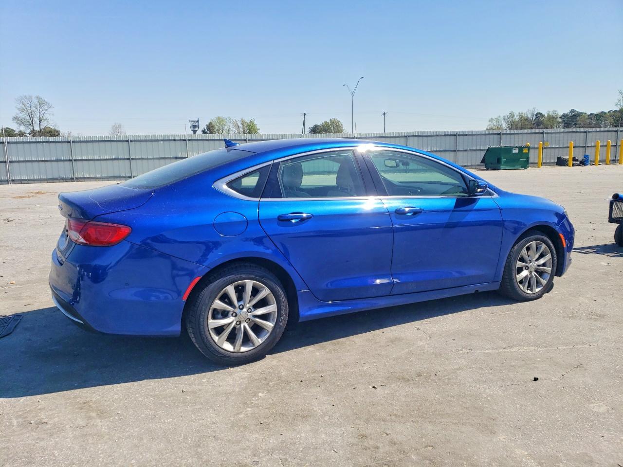 2015 CHRYSLER 200 C photo 5
