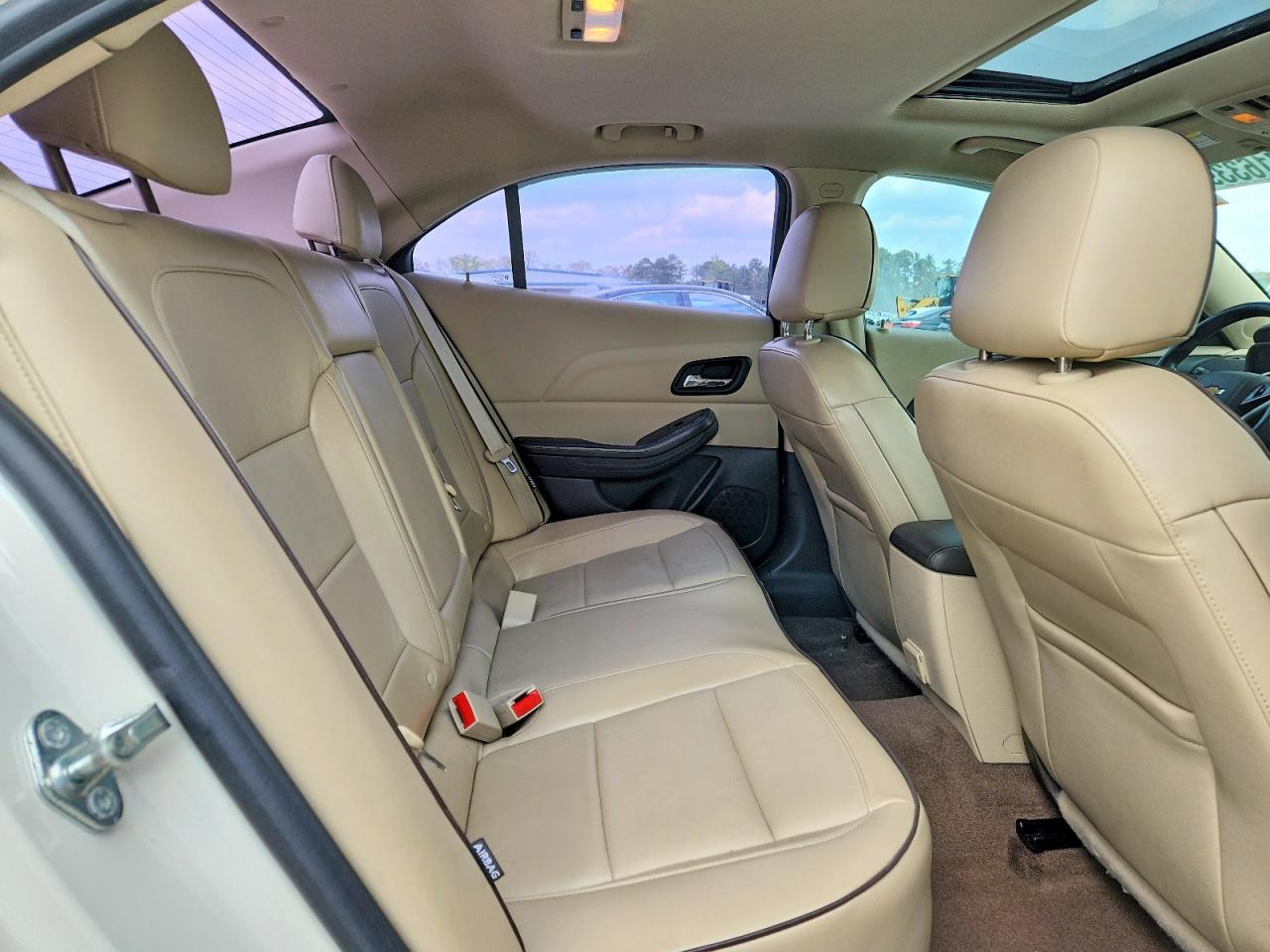 2014 CHEVROLET MALIBU 2LT photo 10