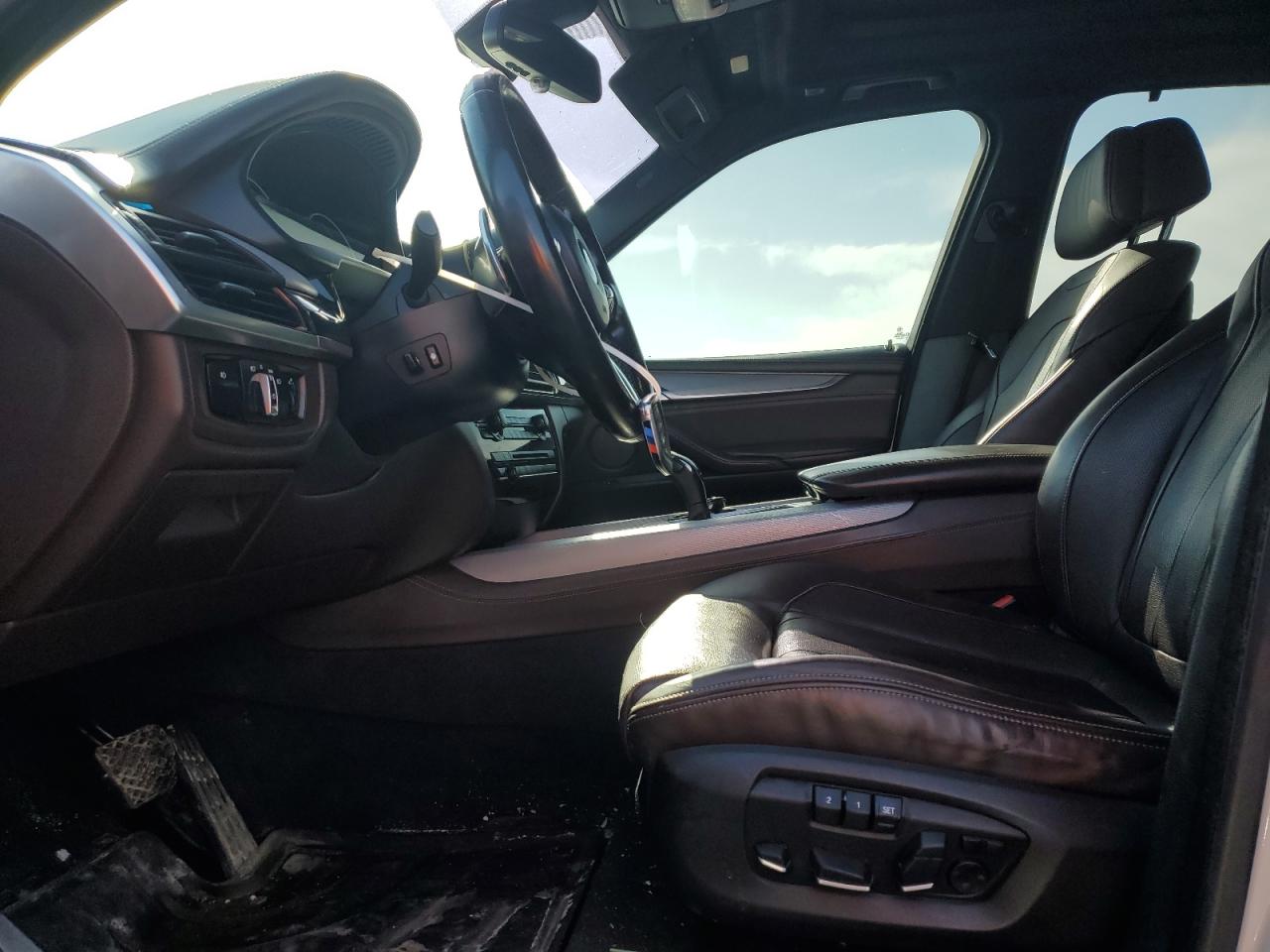 2016 BMW X5 XDRIVE35I photo 13