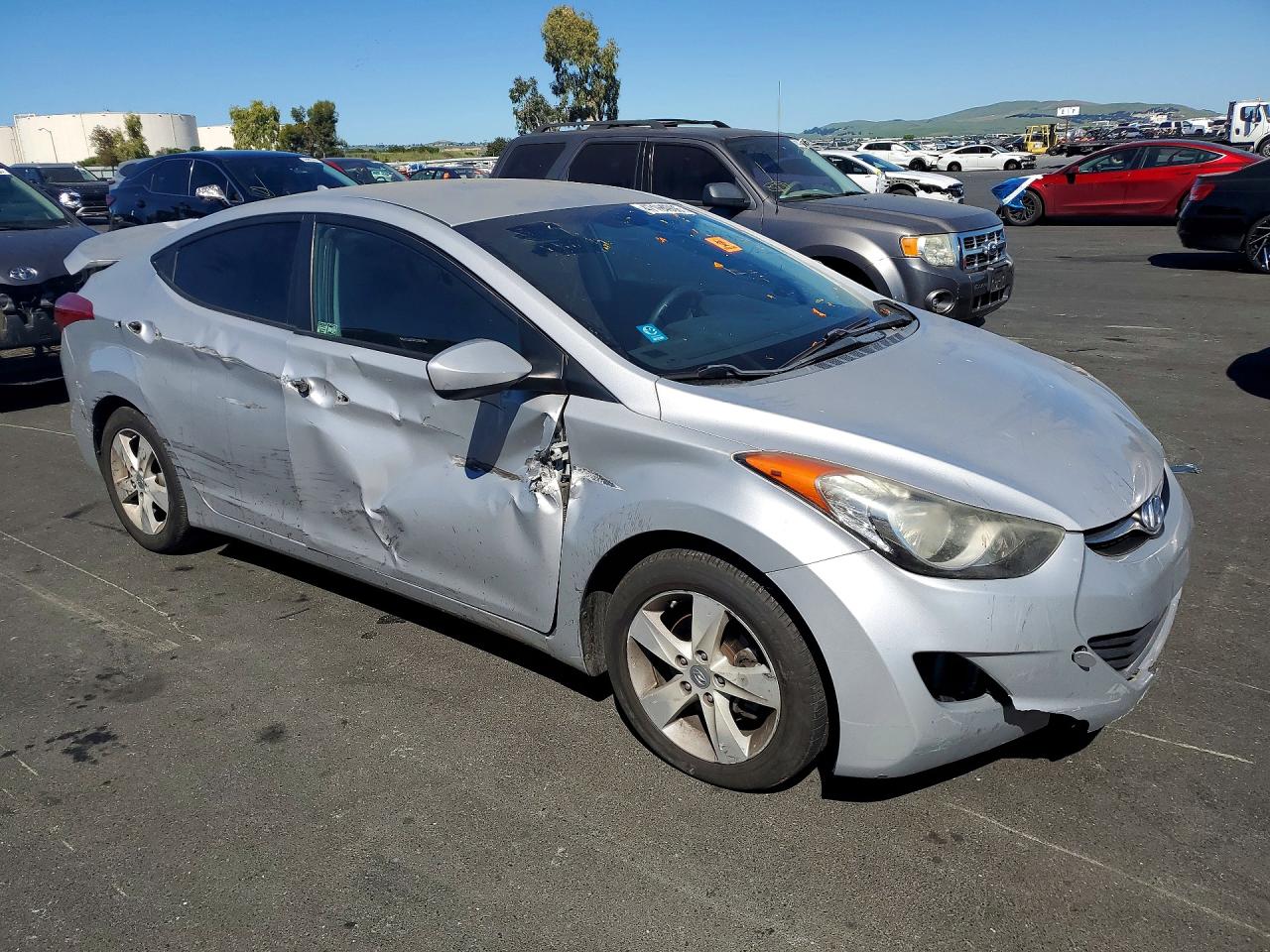 2013 HYUNDAI ELANTRA GLS photo 7