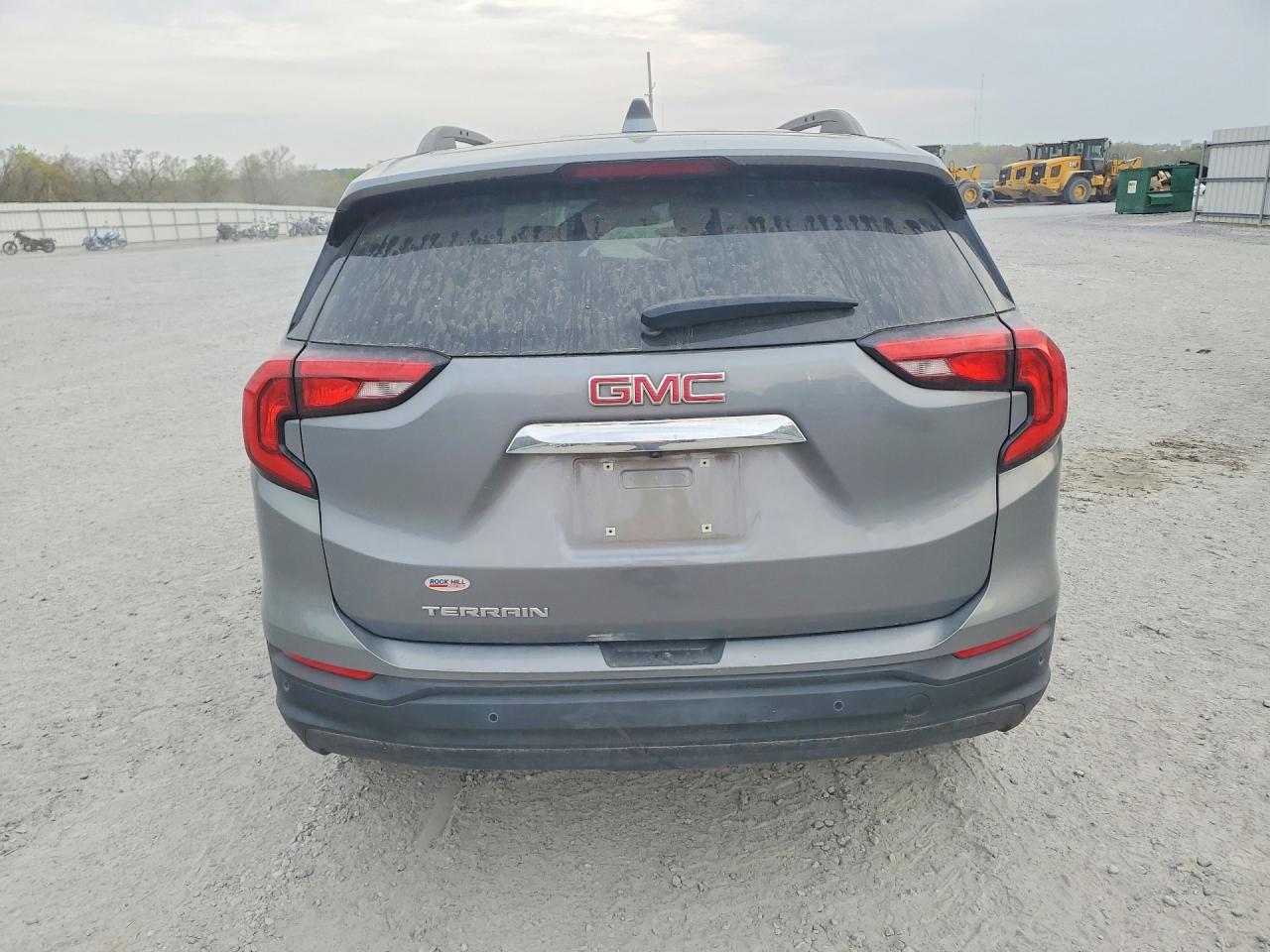 2019 GMC TERRAIN SLE photo 16