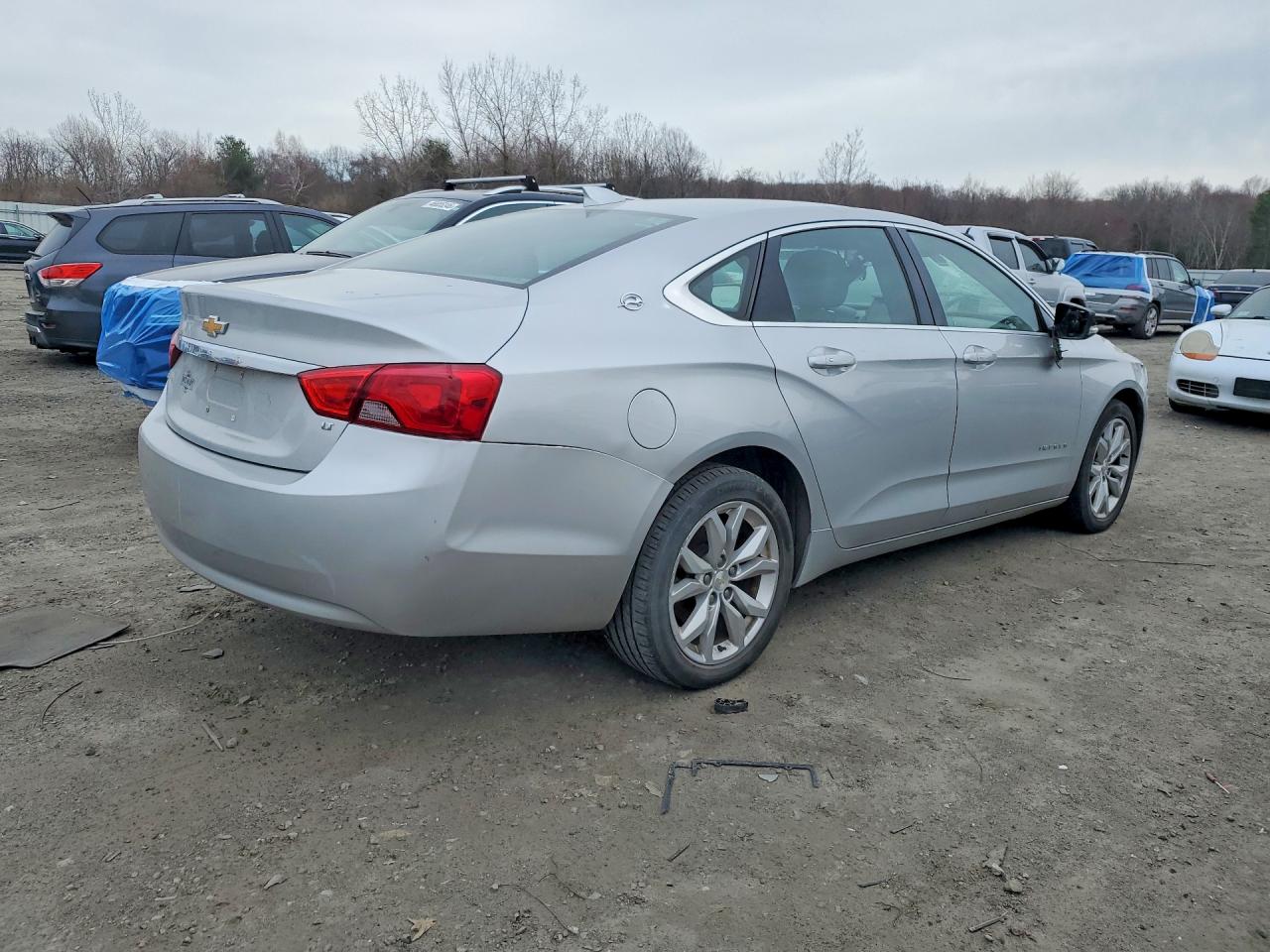 2018 CHEVROLET IMPALA LT photo 5