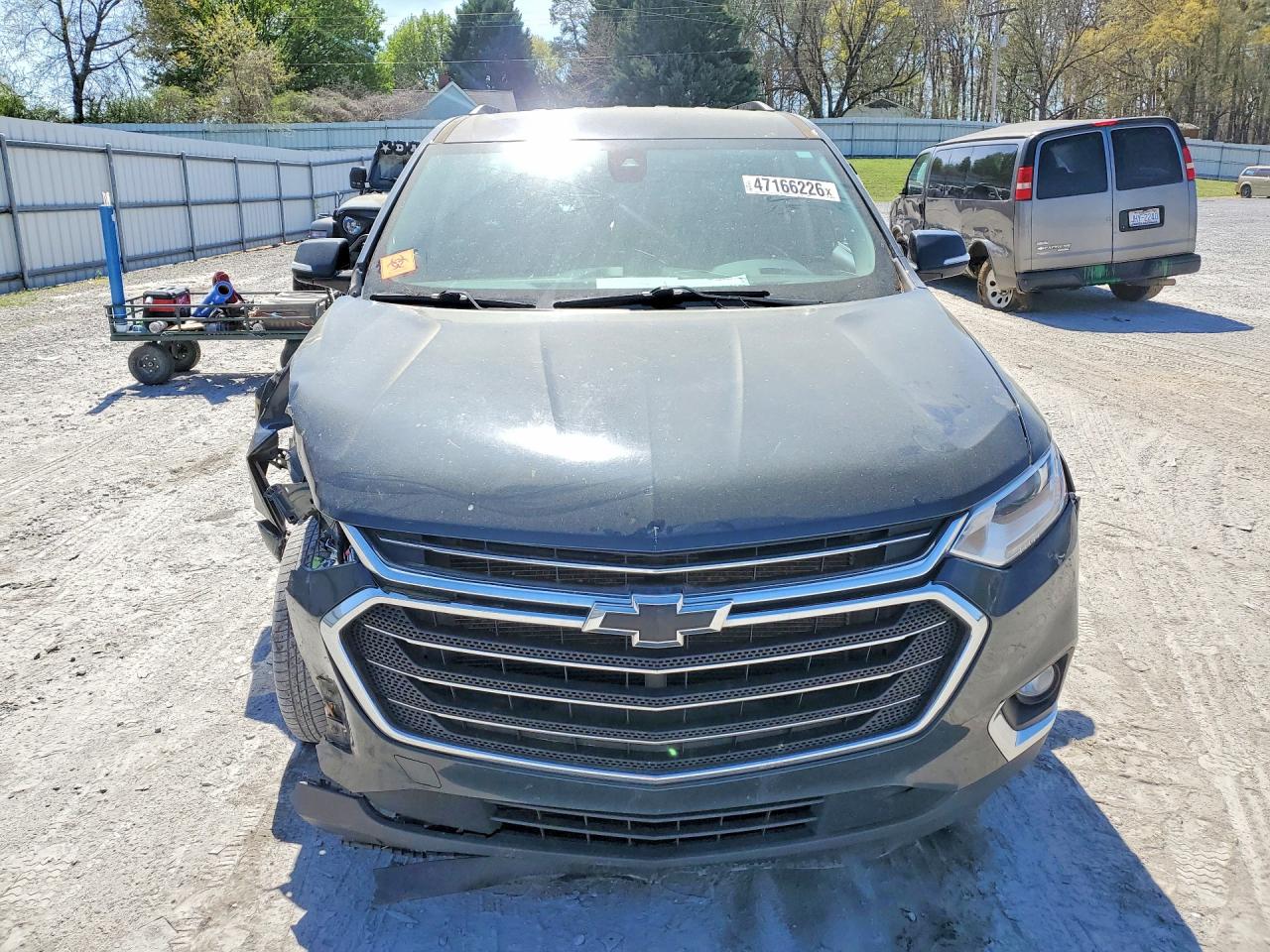 2020 CHEVROLET TRAVERSE LT photo 5