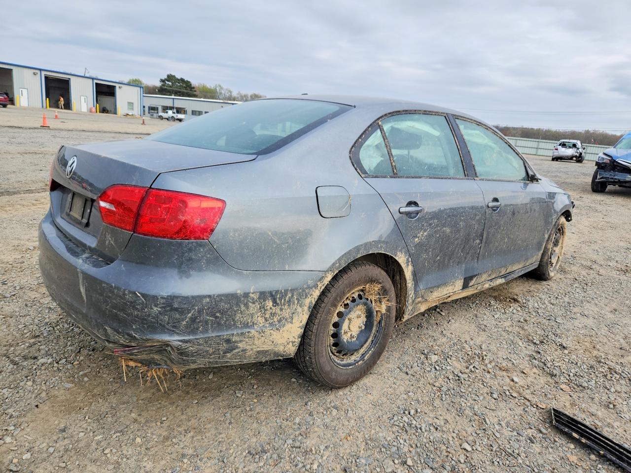 2014 VOLKSWAGEN JETTA BASE photo 5
