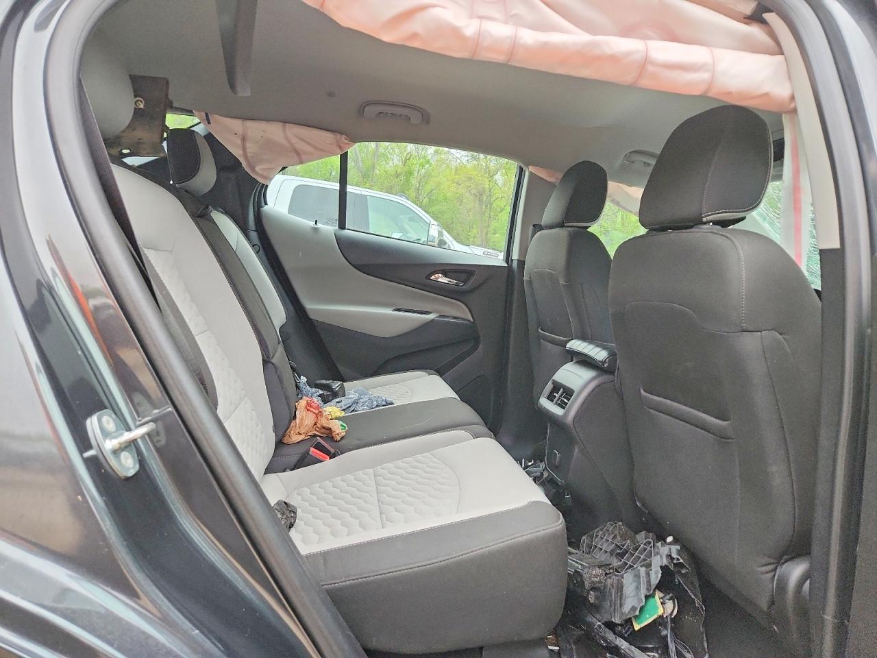 2018 CHEVROLET EQUINOX LS photo 31