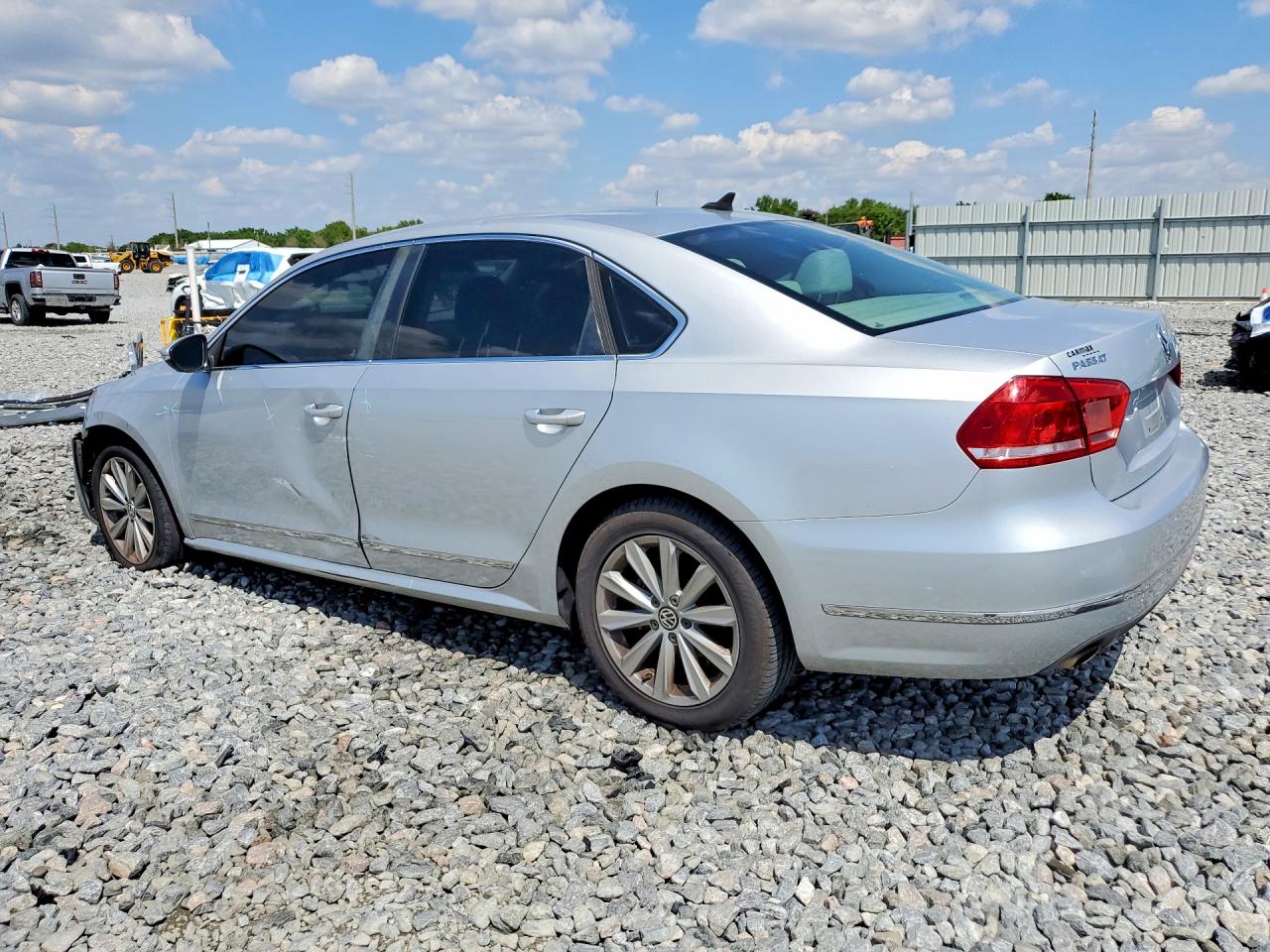 2012 VOLKSWAGEN PASSAT SEL photo 3