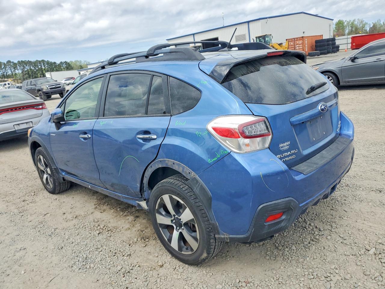 2015 SUBARU XV CROSSTREK 2.0I HYBRID TOURING photo 4