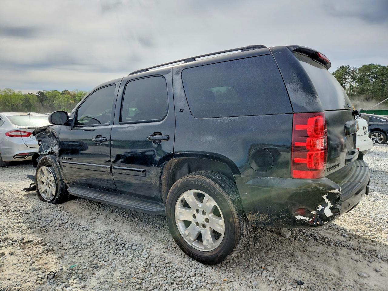 2007 CHEVROLET TAHOE K1500 photo 2