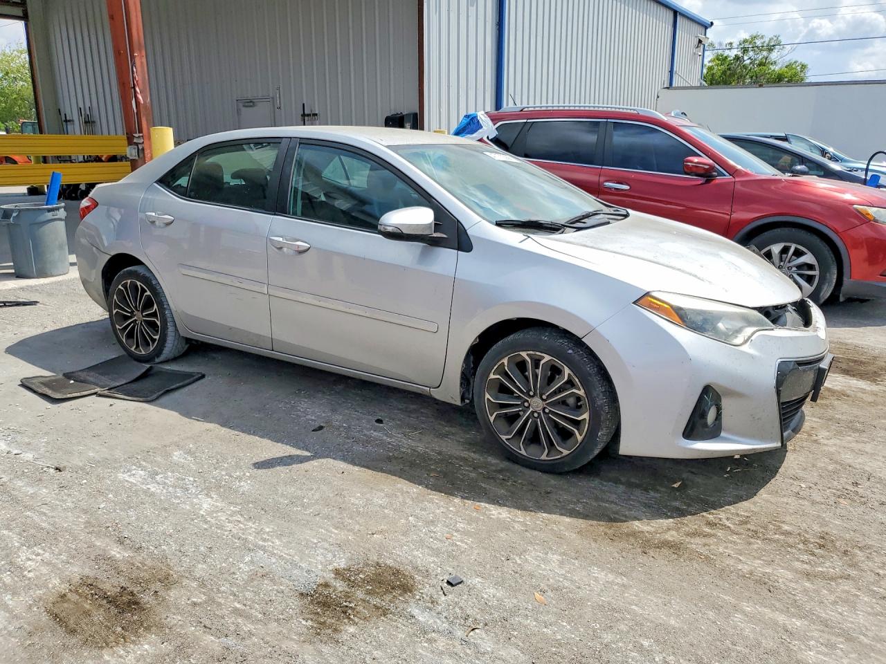 2016 TOYOTA COROLLA S PLUS photo 4