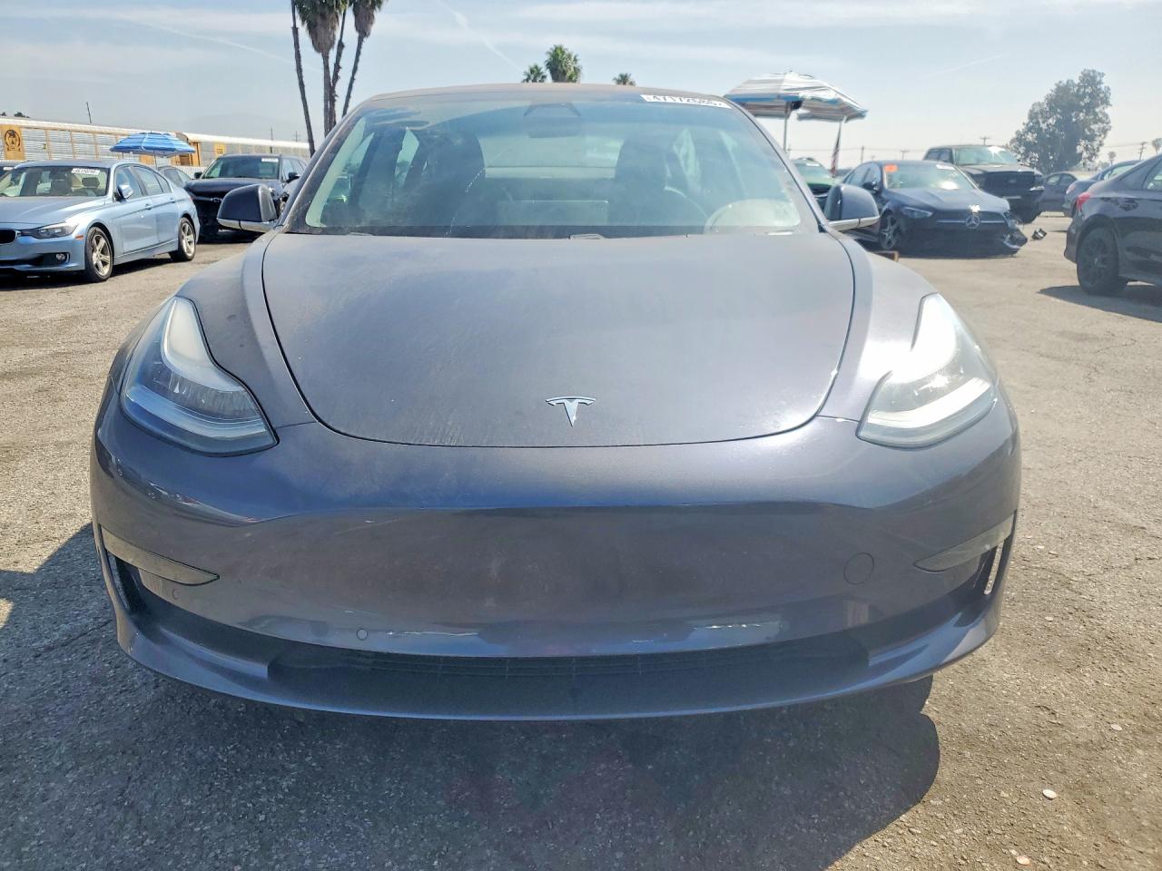 2018 TESLA MODEL 3 photo 5