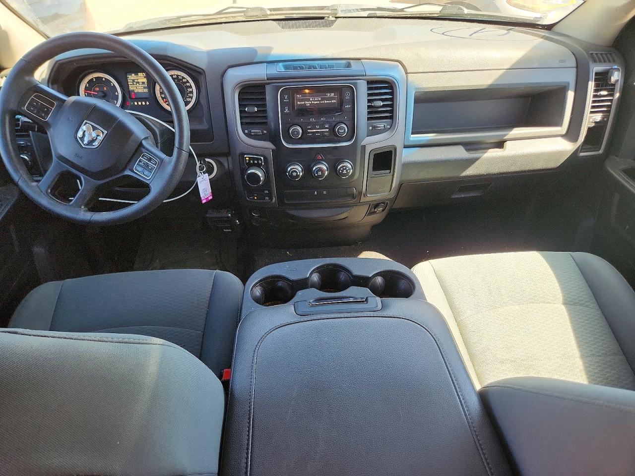 2018 RAM 1500 photo 15