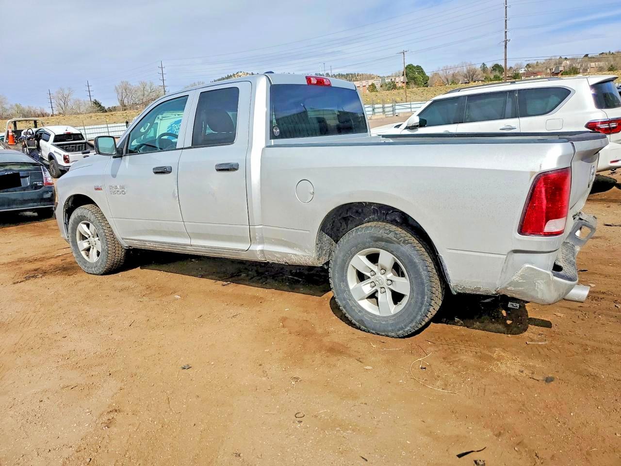 2018 RAM 1500 photo 3