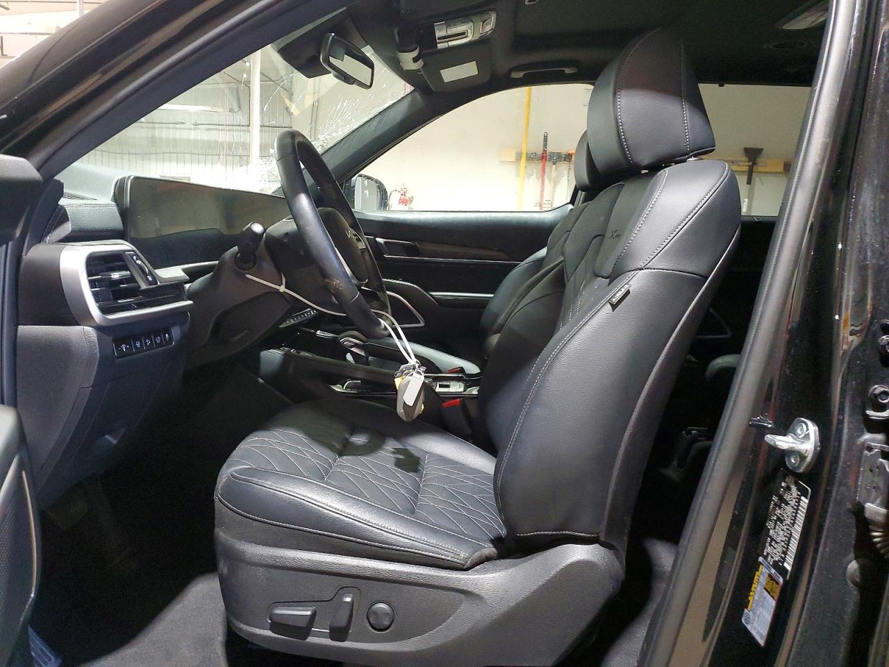 2025 KIA TELLURIDE EX X-PRO photo 13