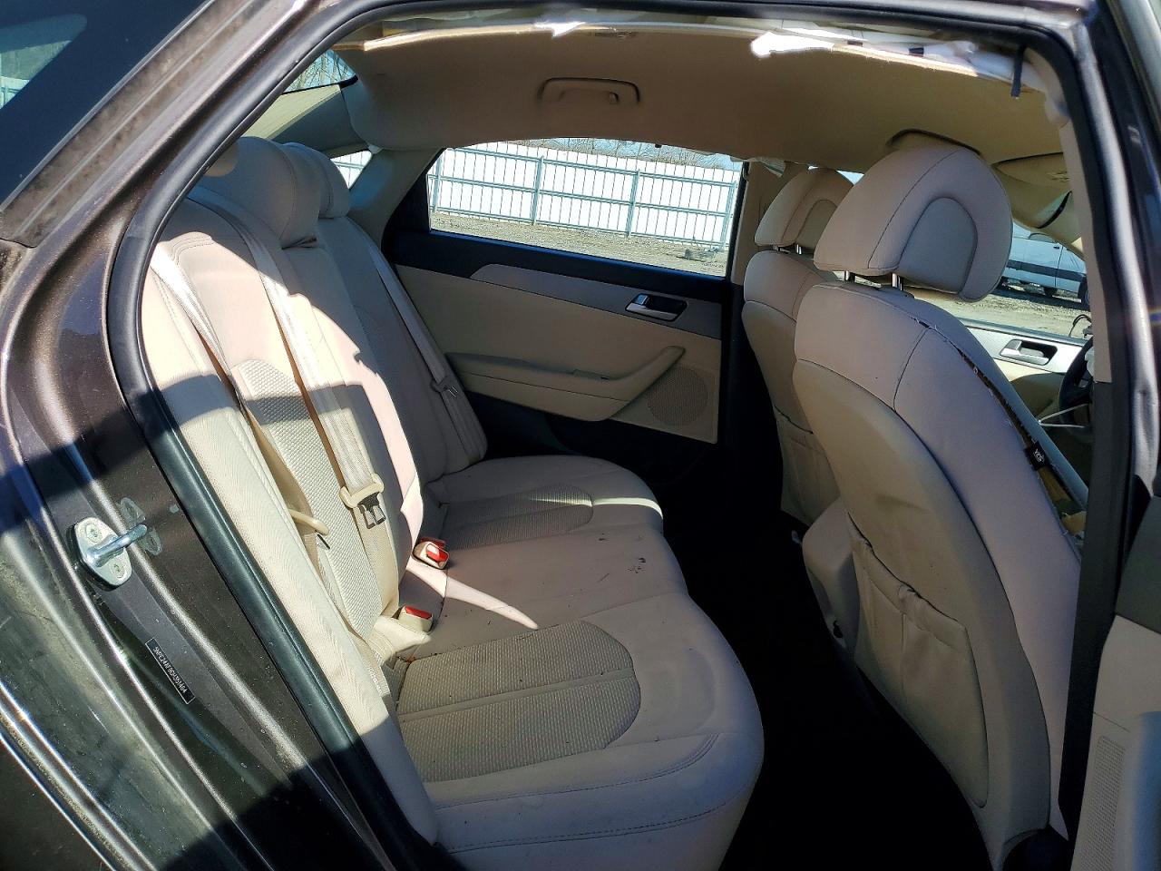 2016 HYUNDAI SONATA SE photo 19