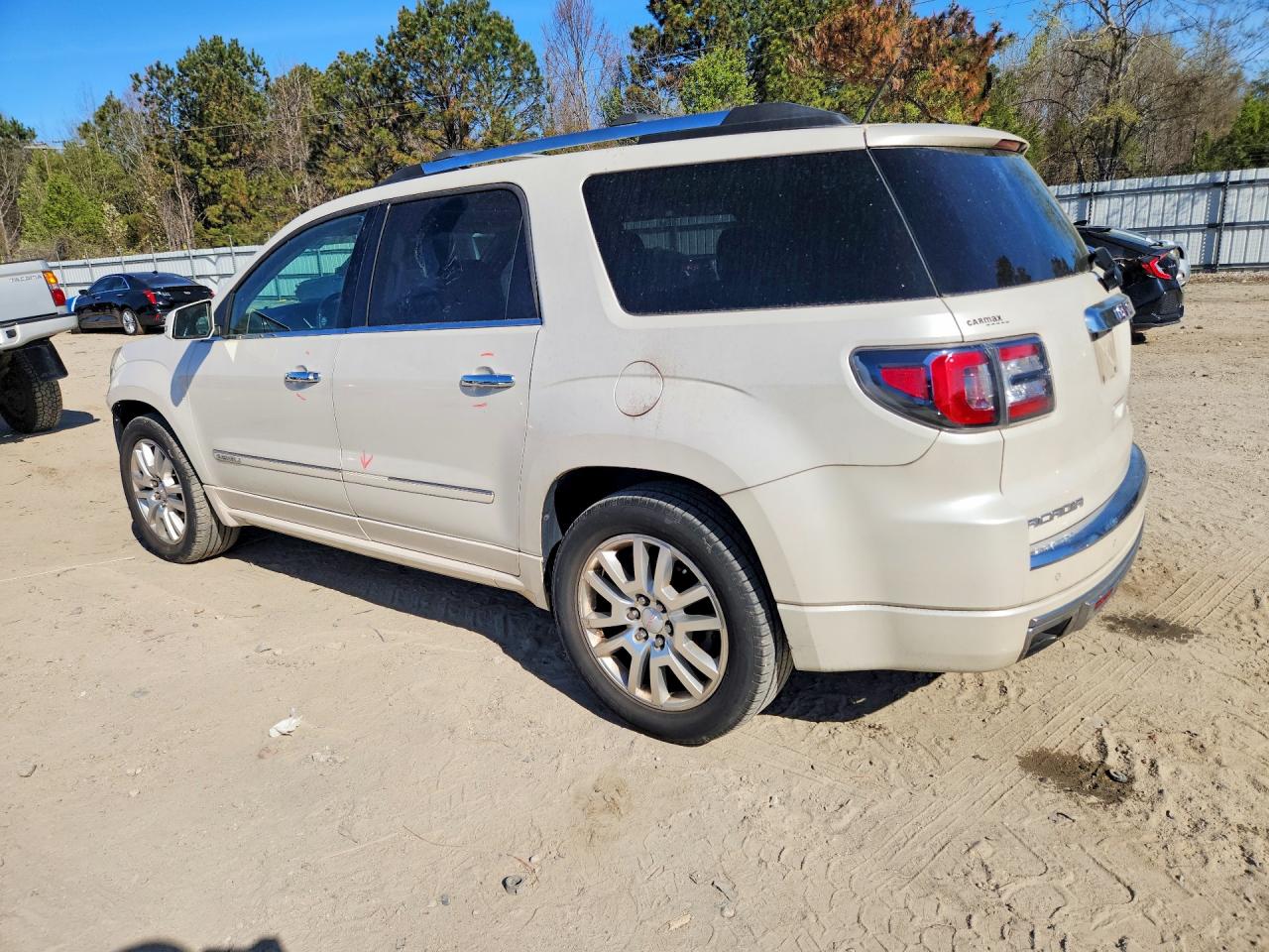 2015 GMC ACADIA DENALI photo 3