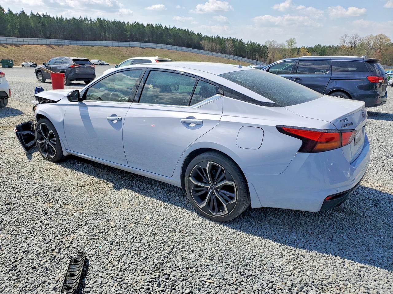 2024 NISSAN ALTIMA 2.5 SR photo 2