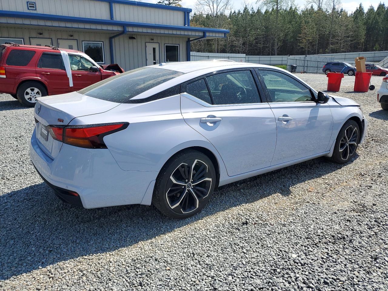 2024 NISSAN ALTIMA 2.5 SR photo 3