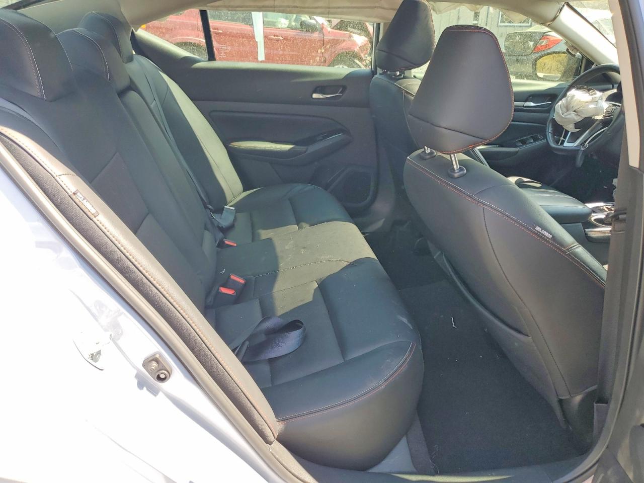 2024 NISSAN ALTIMA 2.5 SR photo 10