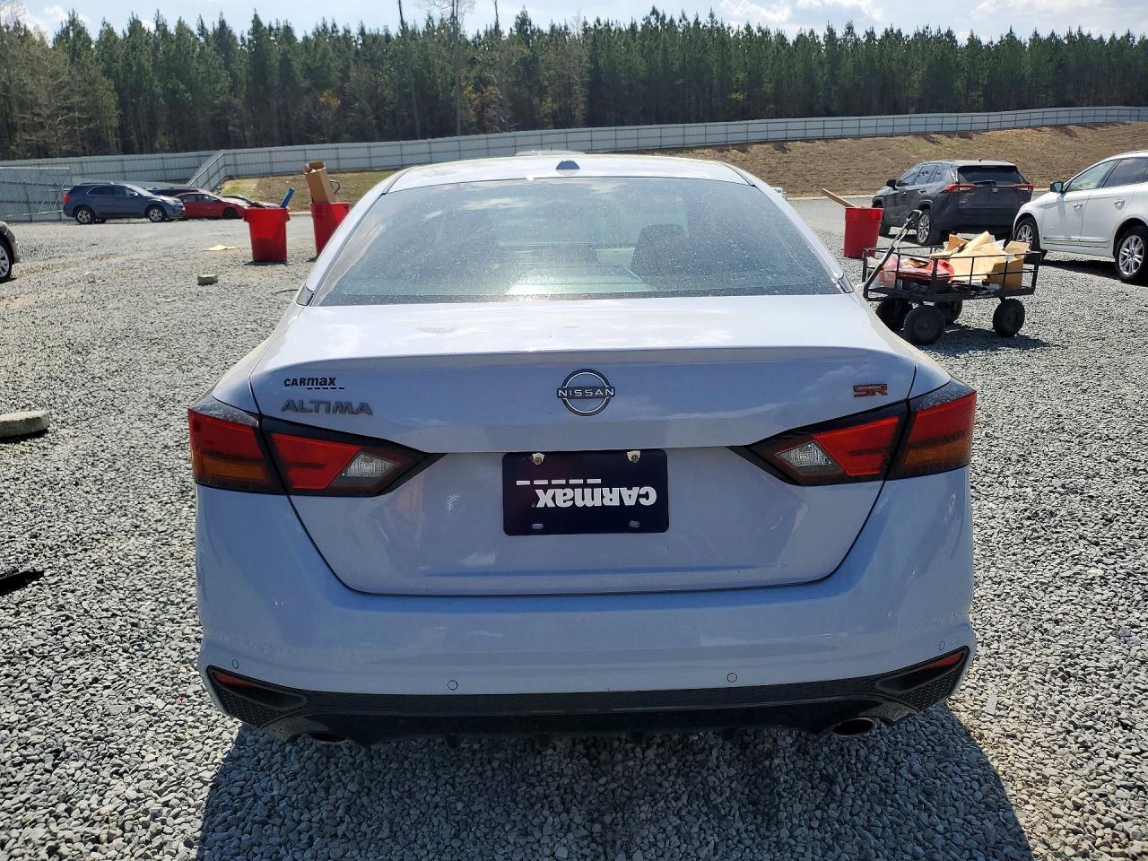 2024 NISSAN ALTIMA 2.5 SR photo 6