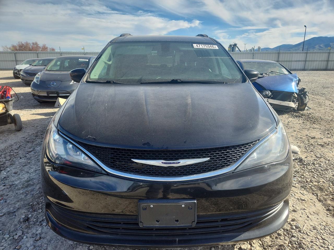 2020 CHRYSLER VOYAGER LXI photo 9