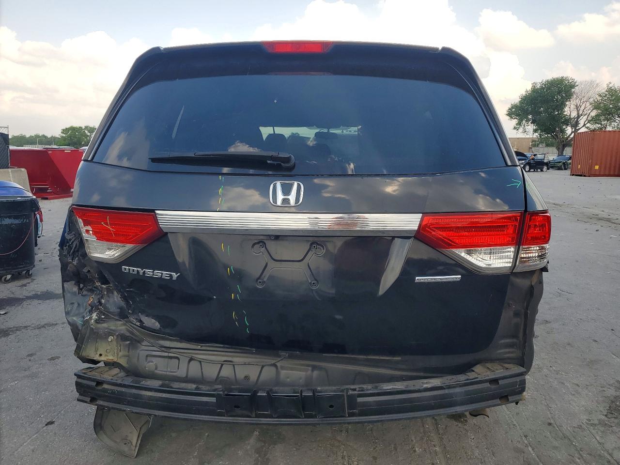 2016 HONDA ODYSSEY SE photo 11