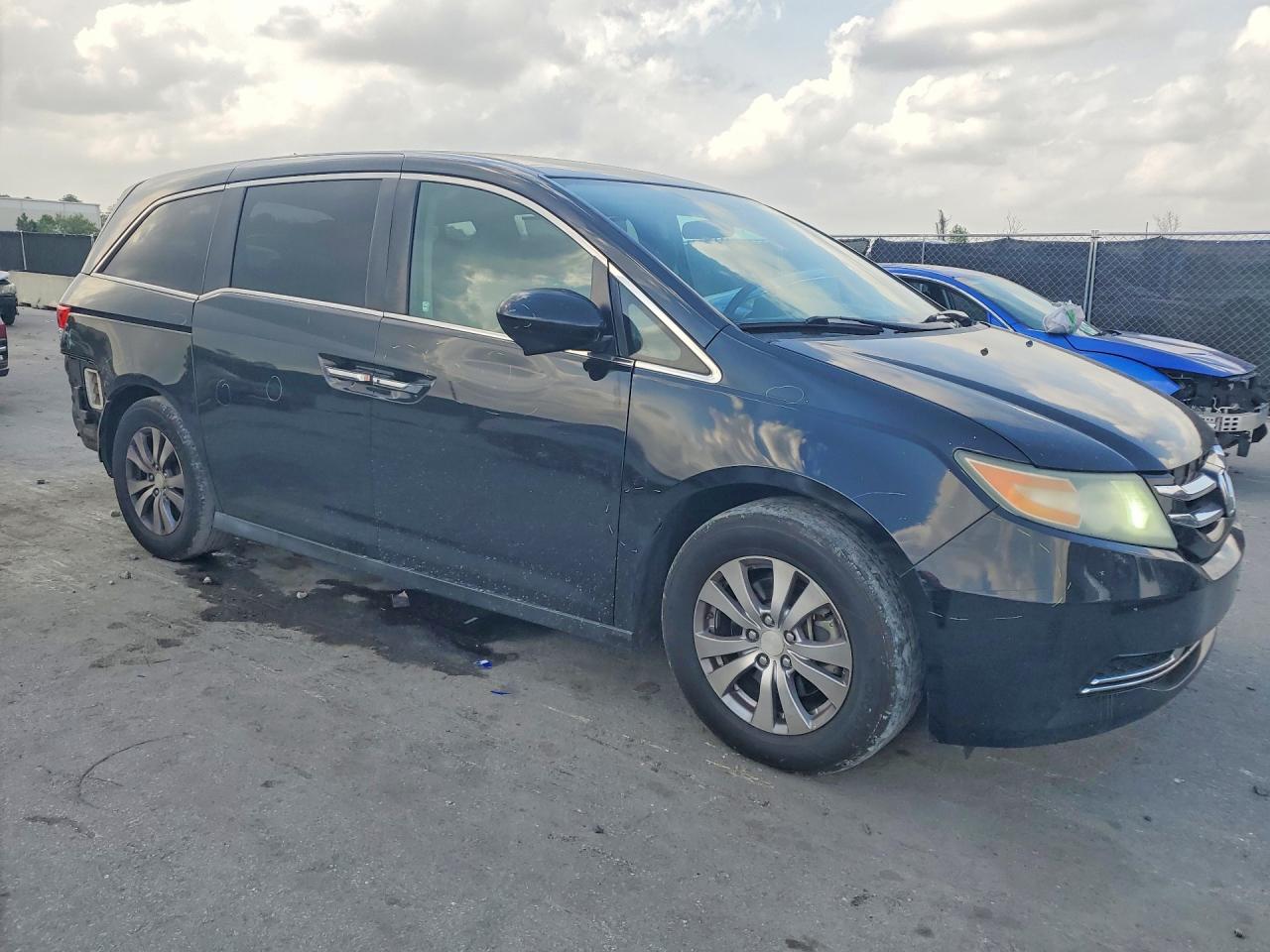 2016 HONDA ODYSSEY SE photo 7
