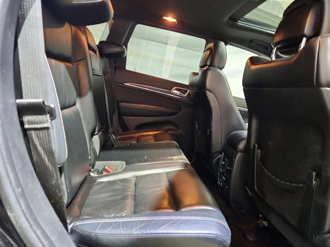 2015 JEEP GRAND CHEROKEE LIMITED photo 11