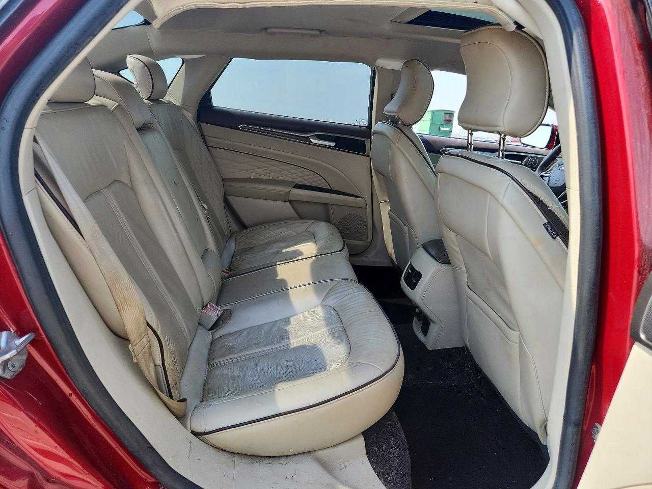 2017 FORD FUSION TITANIUM photo 28