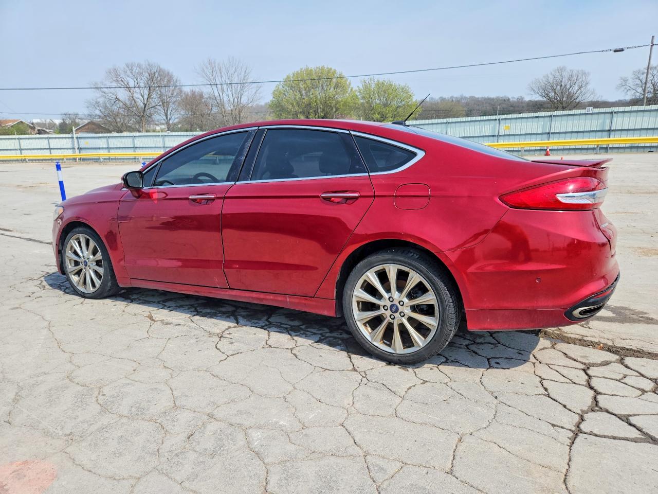 2017 FORD FUSION TITANIUM photo 4