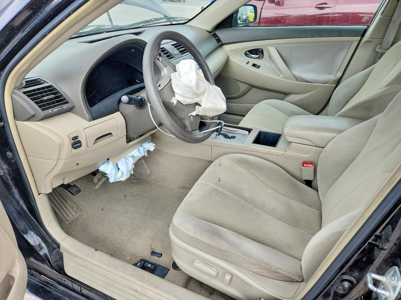 2008 TOYOTA CAMRY LE photo 13