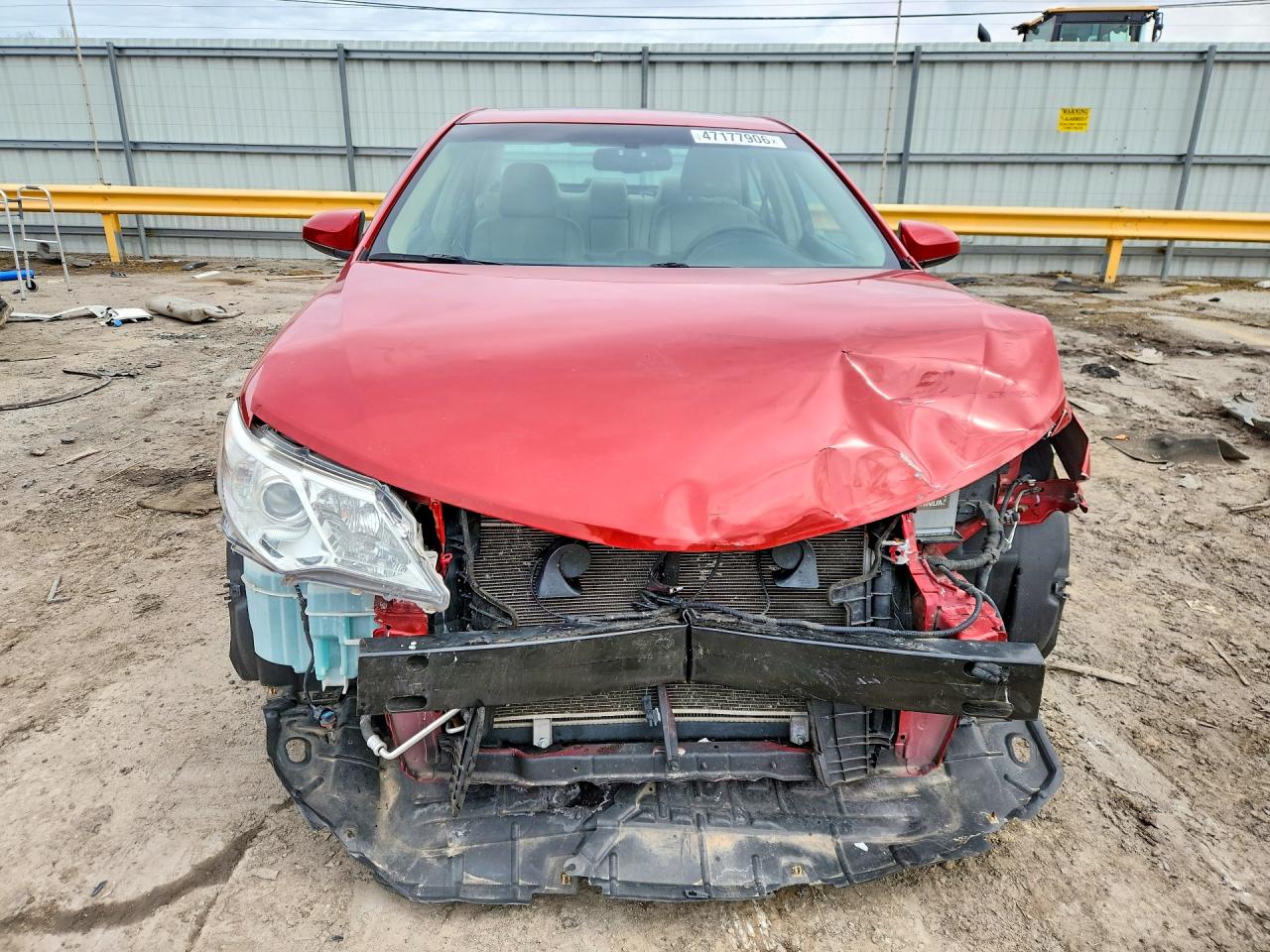 2012 TOYOTA CAMRY XLE photo 9