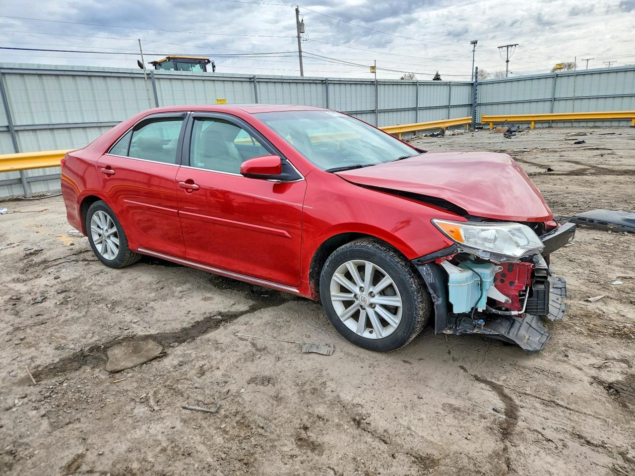 2012 TOYOTA CAMRY XLE photo 7
