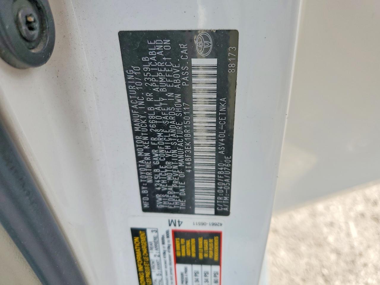 2011 TOYOTA CAMRY LE photo 34