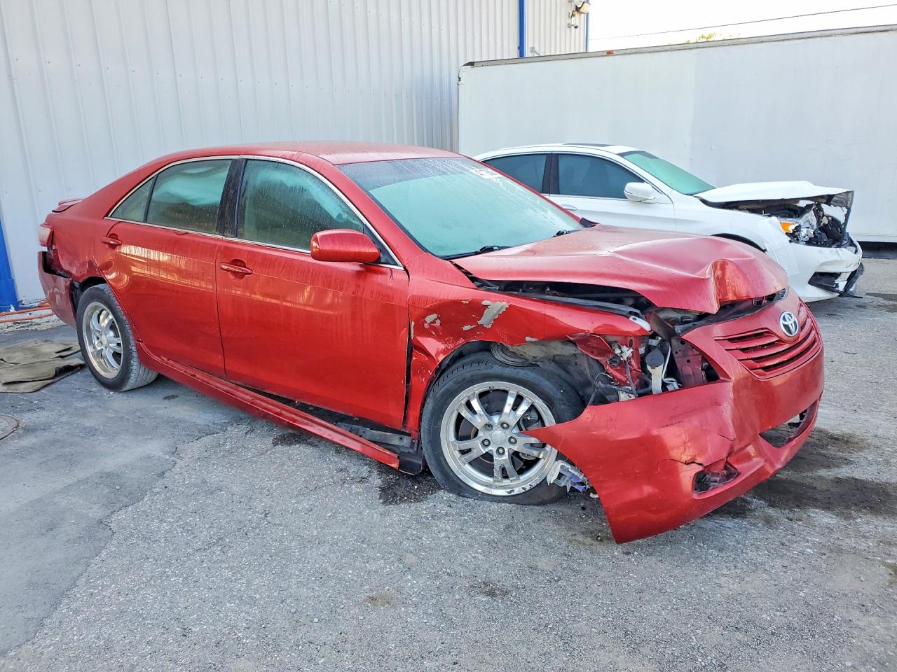 2009 TOYOTA CAMRY LE photo 4