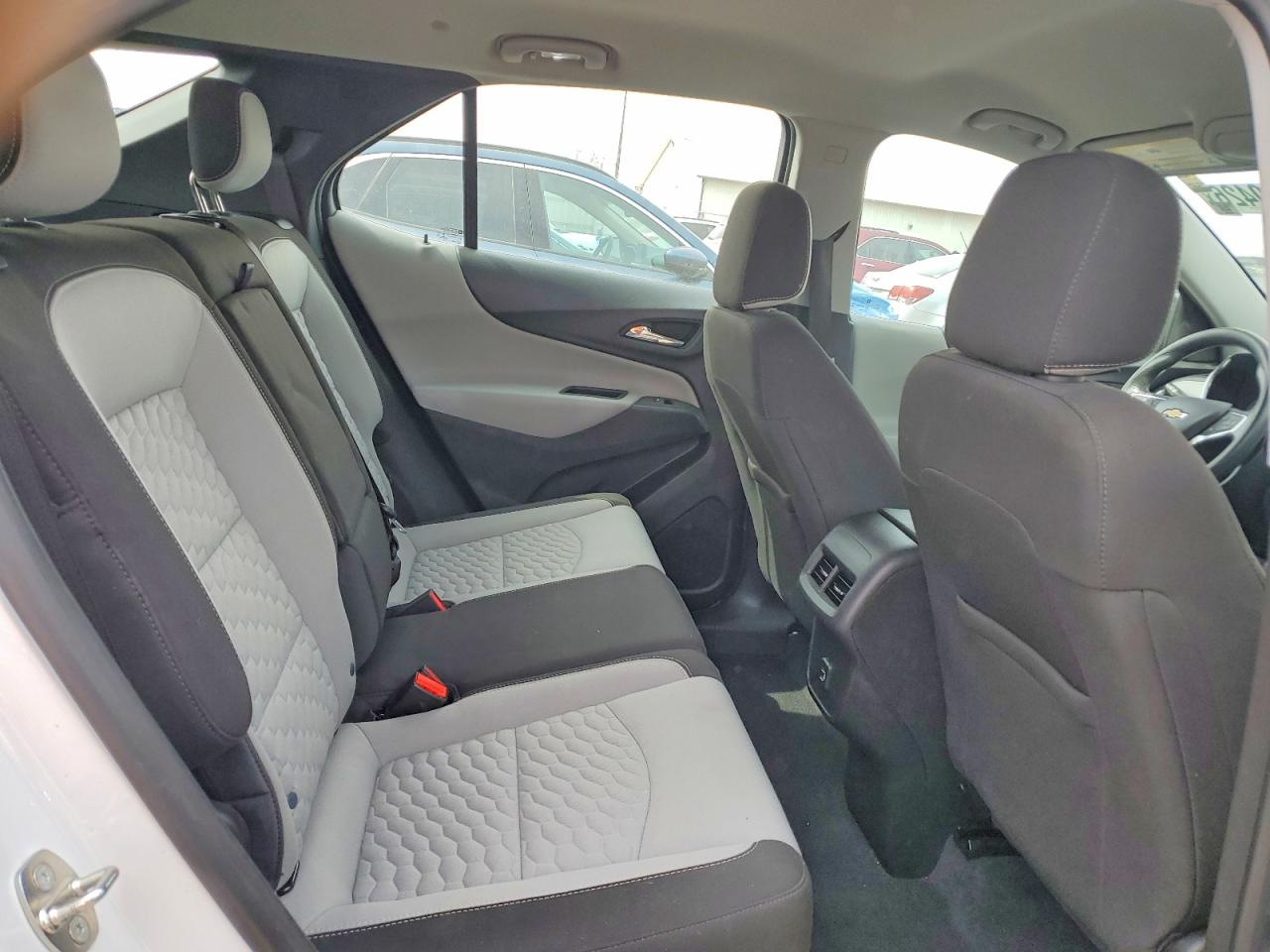 2020 CHEVROLET EQUINOX LS photo 31