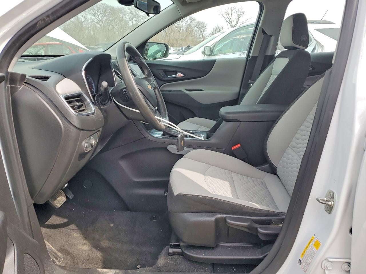 2020 CHEVROLET EQUINOX LS photo 19