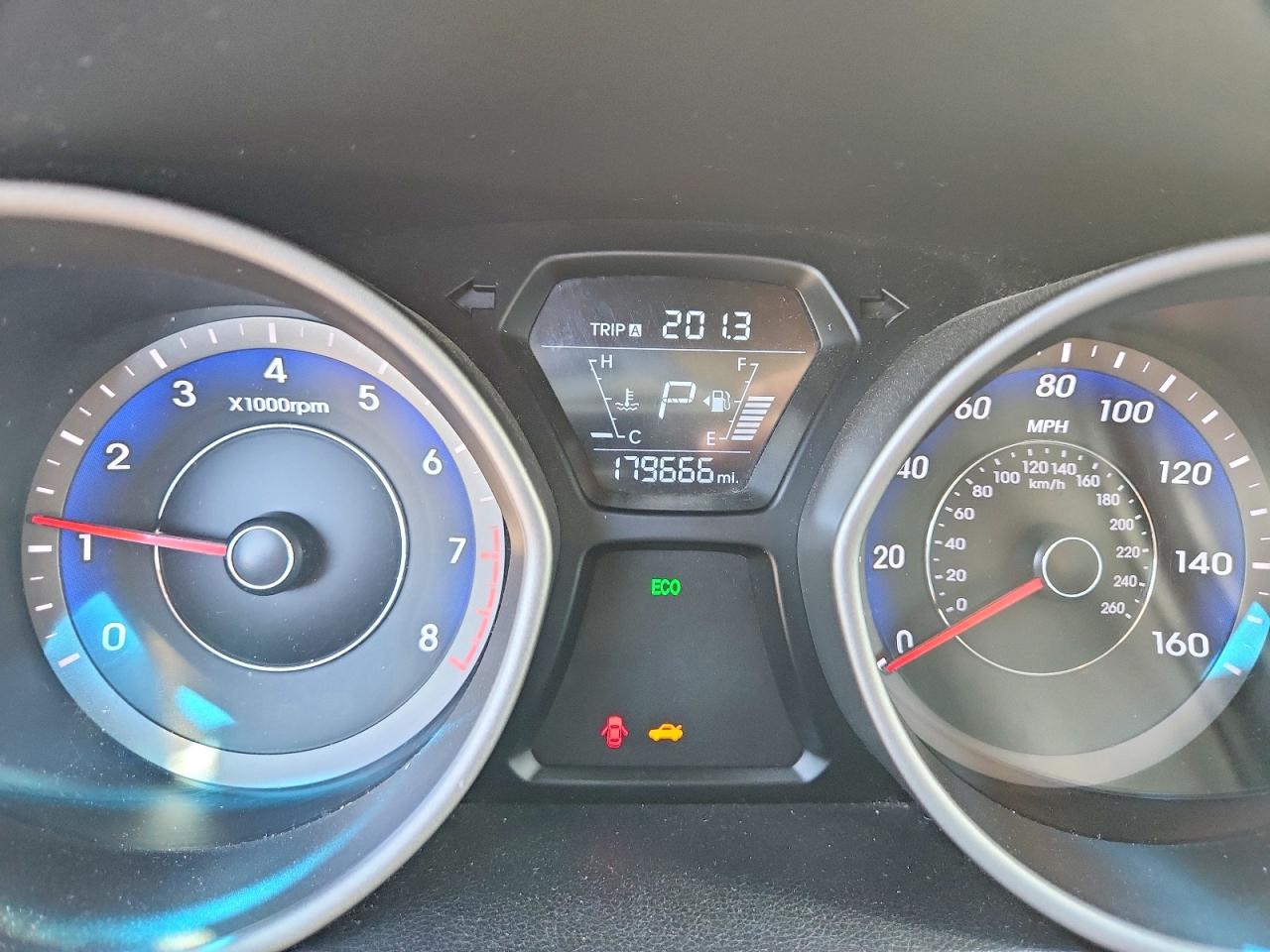 2015 HYUNDAI ELANTRA LIMITED photo 17