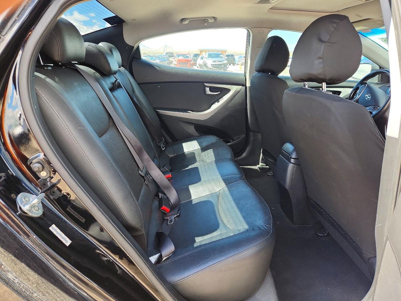 2015 HYUNDAI ELANTRA LIMITED photo 19