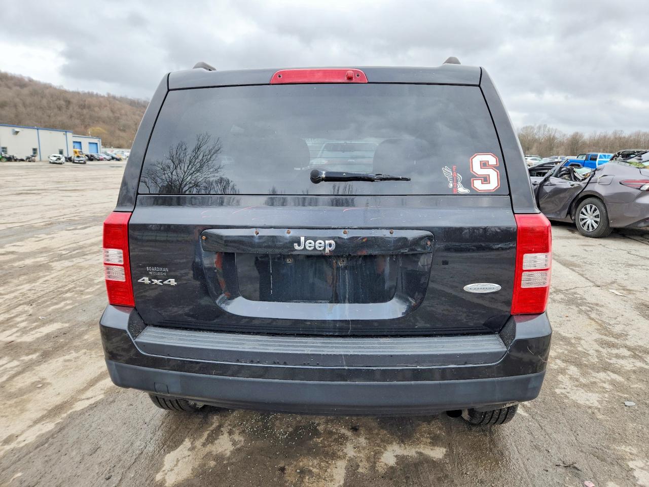 2012 JEEP PATRIOT LATITUDE photo 6
