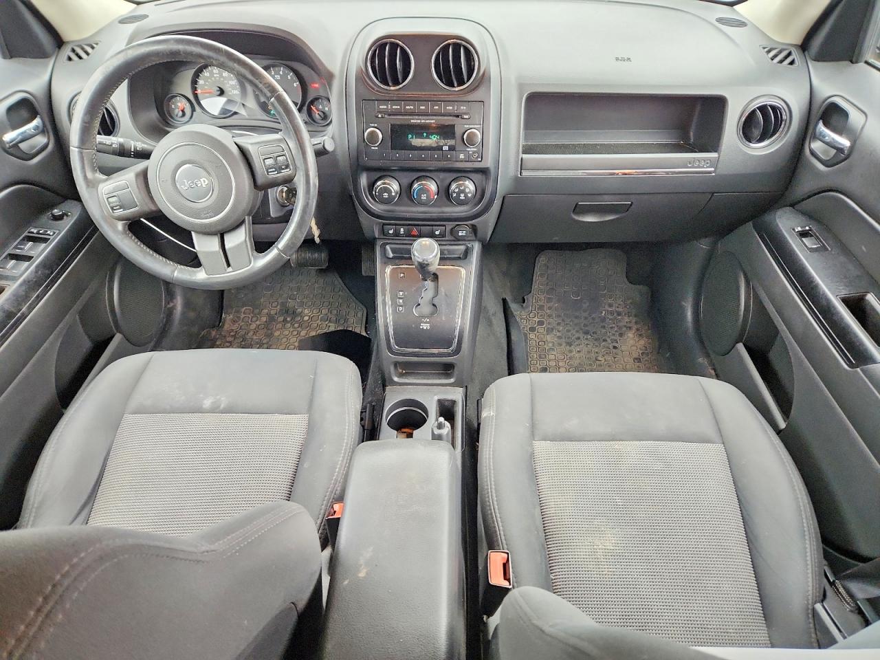 2012 JEEP PATRIOT LATITUDE photo 8