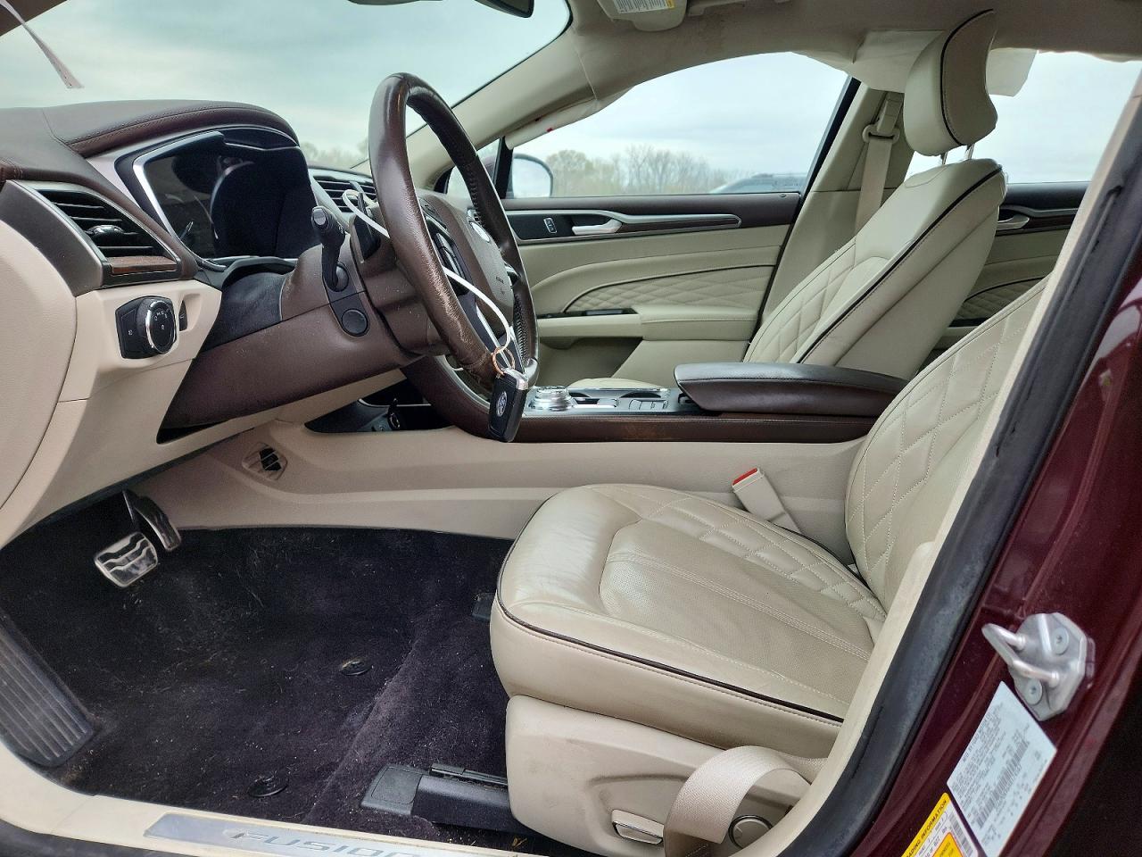 2017 FORD FUSION TITANIUM photo 13