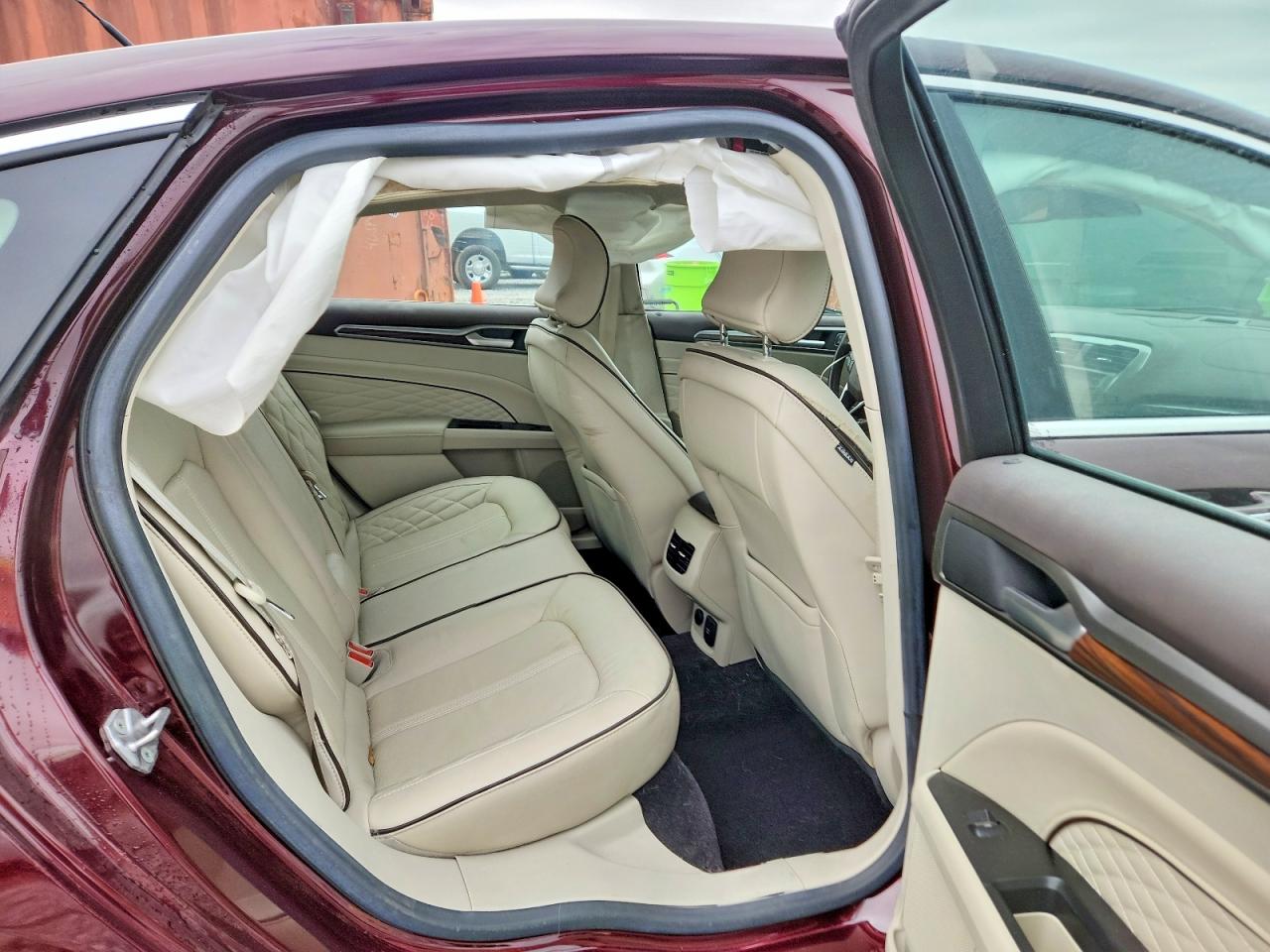 2017 FORD FUSION TITANIUM photo 19