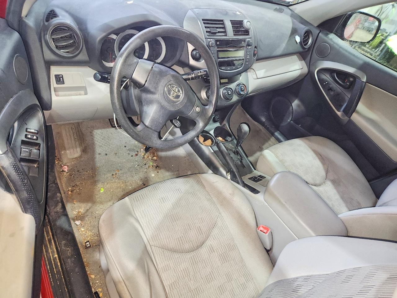 2010 TOYOTA RAV4 BASE photo 15