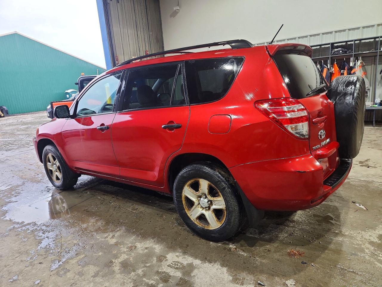 2010 TOYOTA RAV4 BASE photo 3