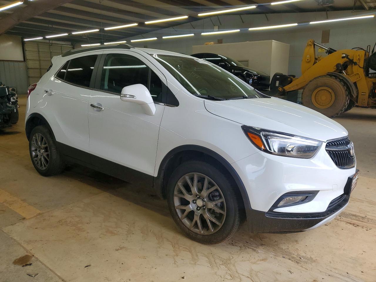 2019 BUICK ENCORE SPORT TOURING photo 4