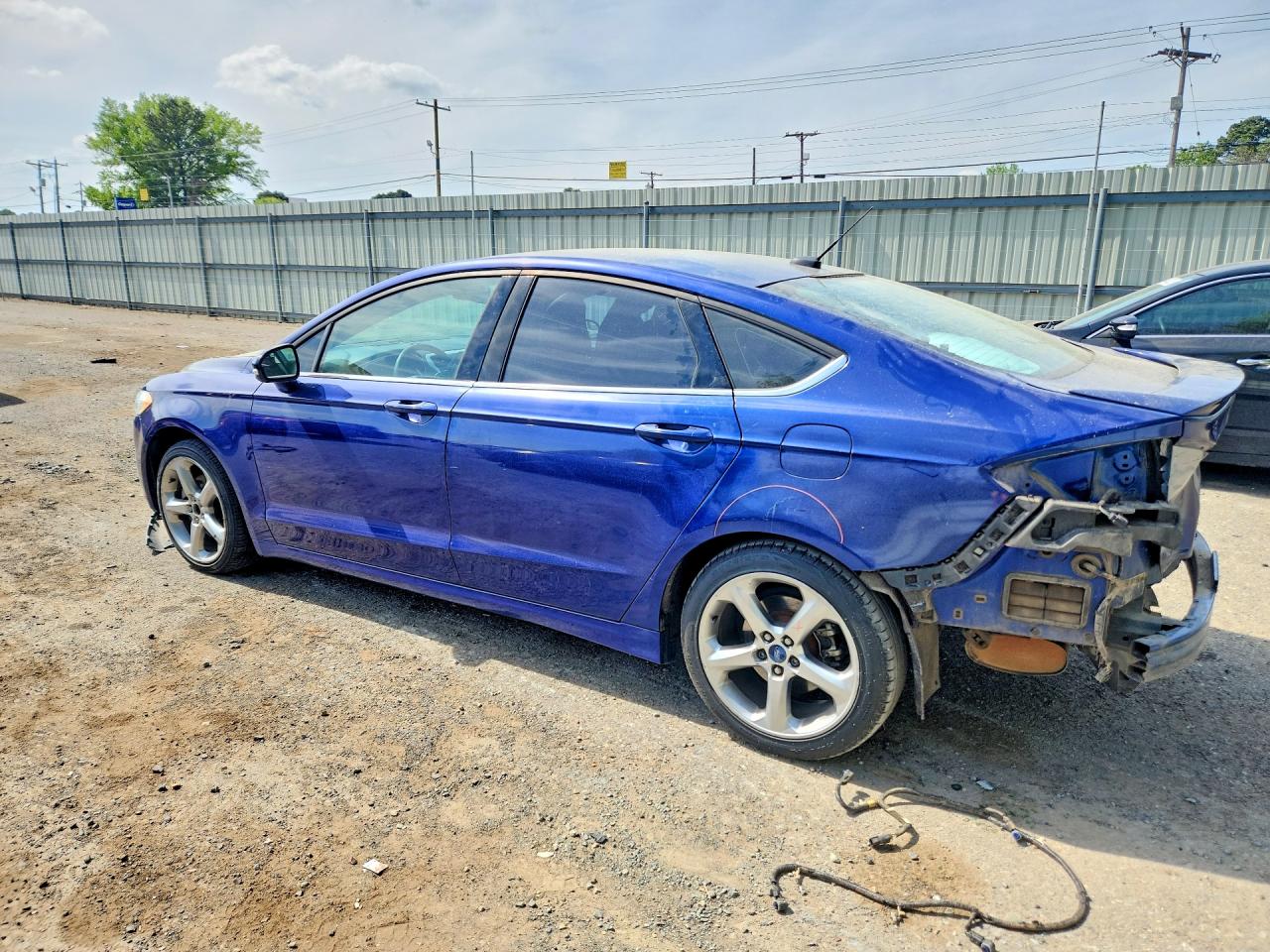 2014 FORD FUSION SE photo 2