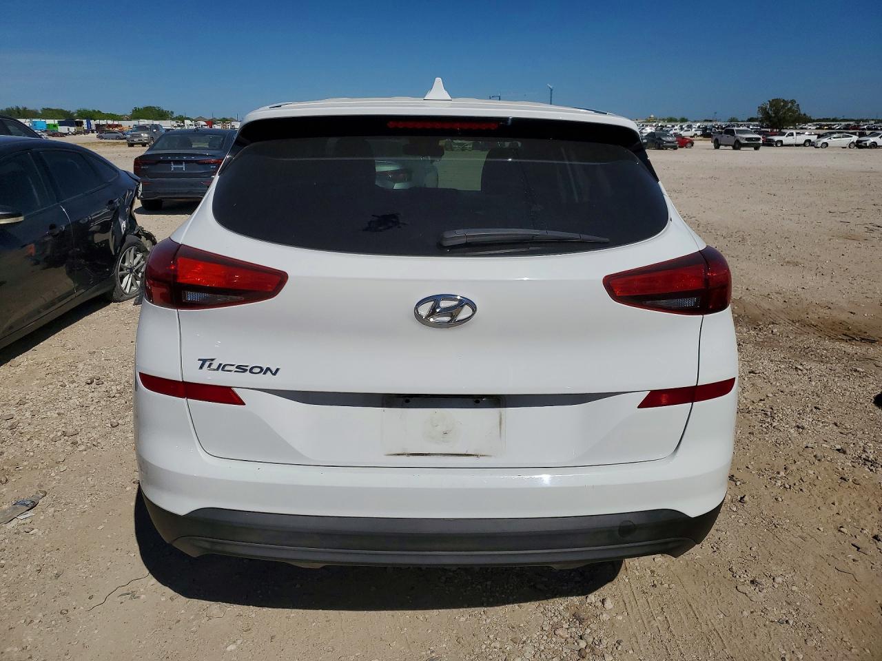 2019 HYUNDAI TUCSON SE photo 6